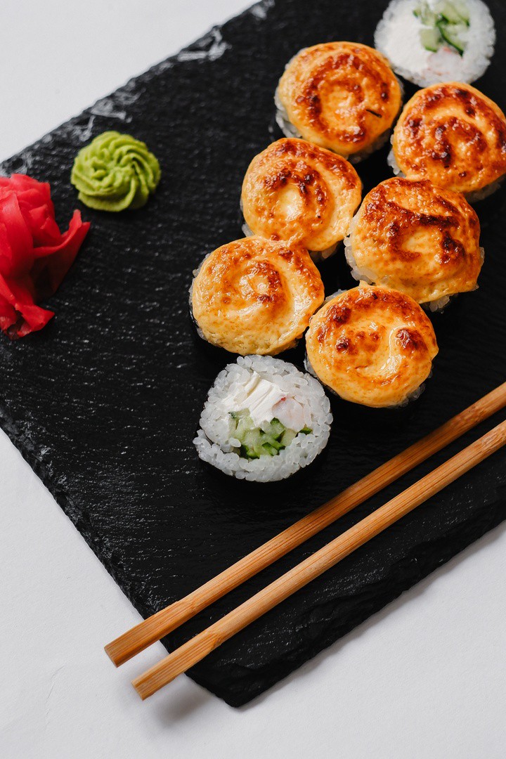 Запеченный с креветкой.