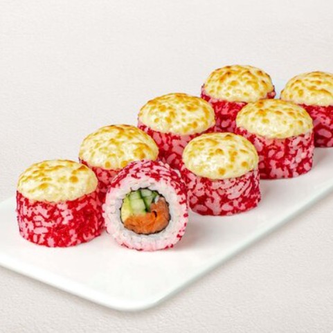 Лосось с моцареллой запеченный ролл