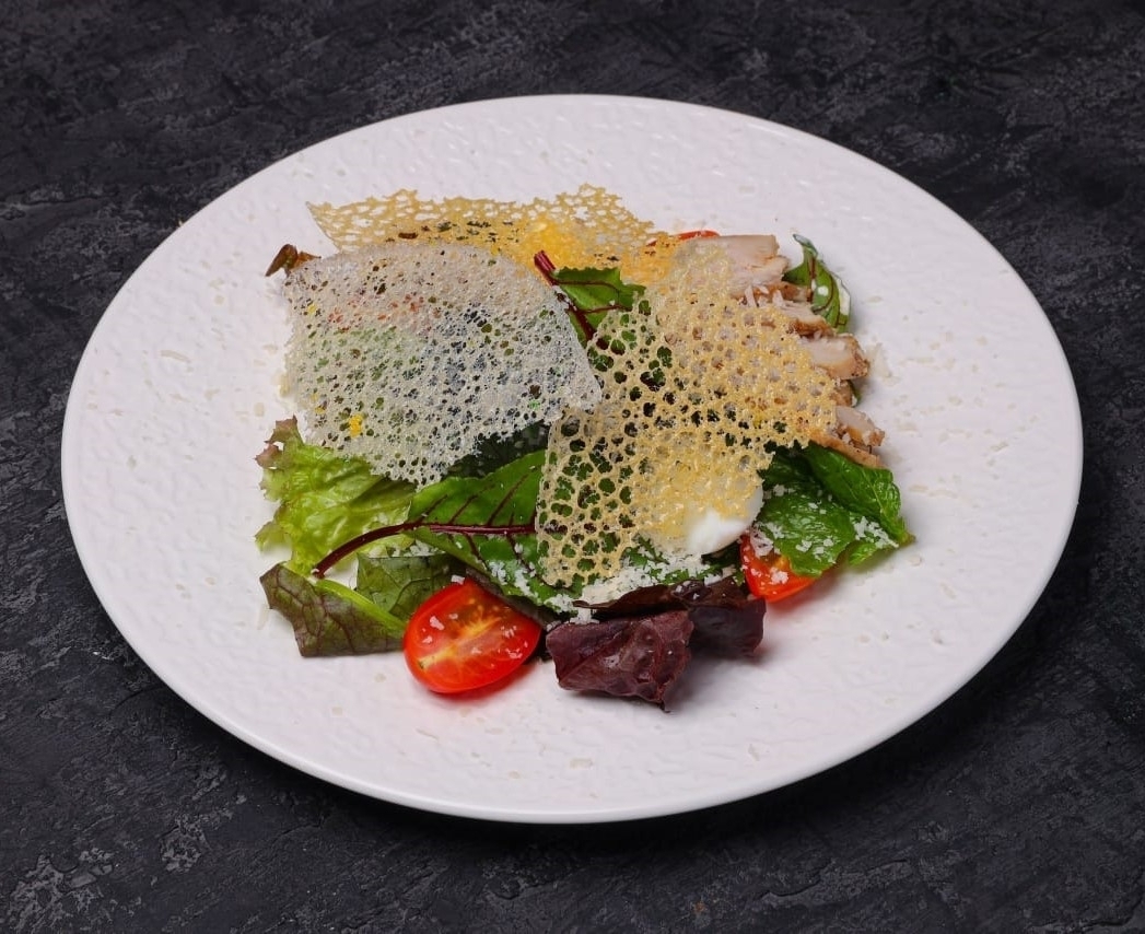Салат Цезарь с курицей 200гр