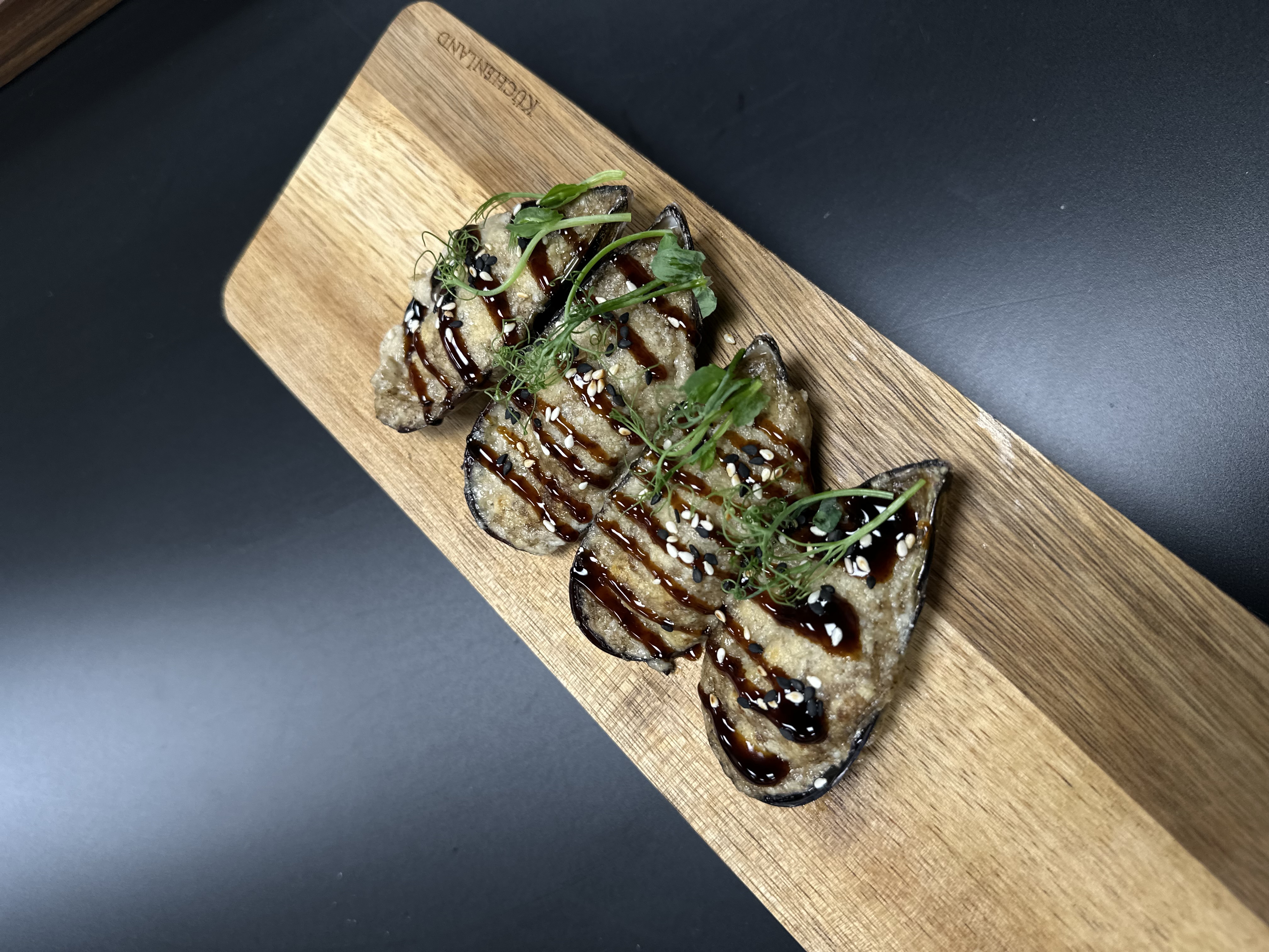 Мидии под трюфельным соусом