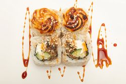 Hot roll с угрем 4 шт