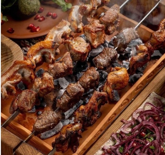 Шашлык из свиной шеи цена за кг