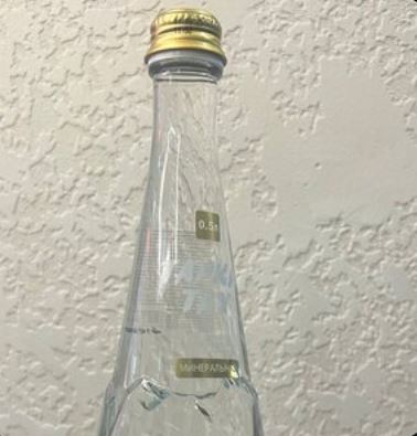 Вода Минеральная стекло