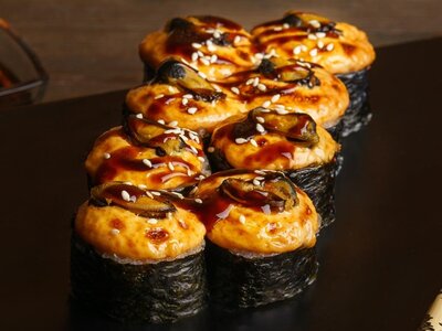 Запеченный с мидиями