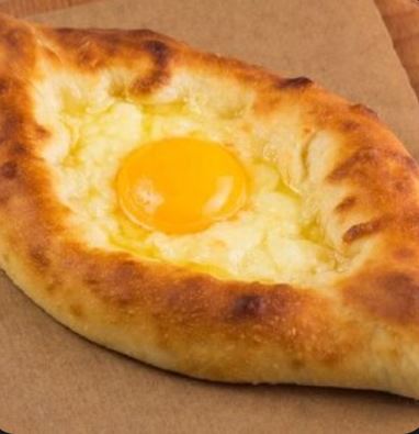 Хачапури по-аджарски