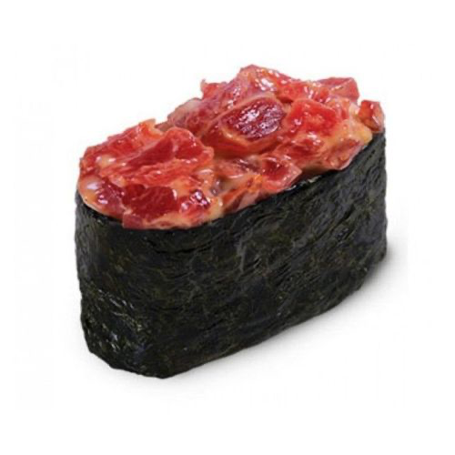 Острый гункан с тунцом