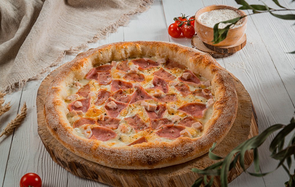 Пицца «Мясное Трио» 33 см