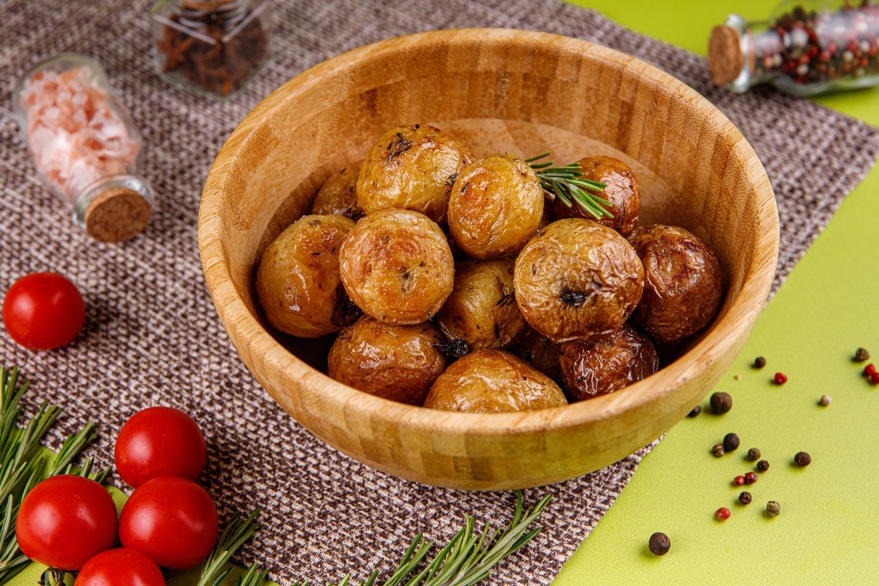 Мини картофель с травами (200 гр.)