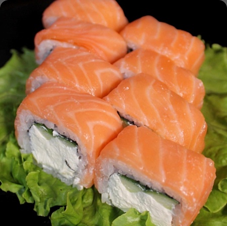 Филадельфия с копченым лососем