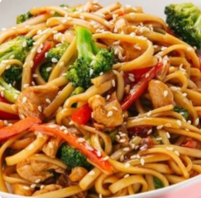 Удон с курицей в соусе терияки