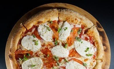 Пицца Моцарелла