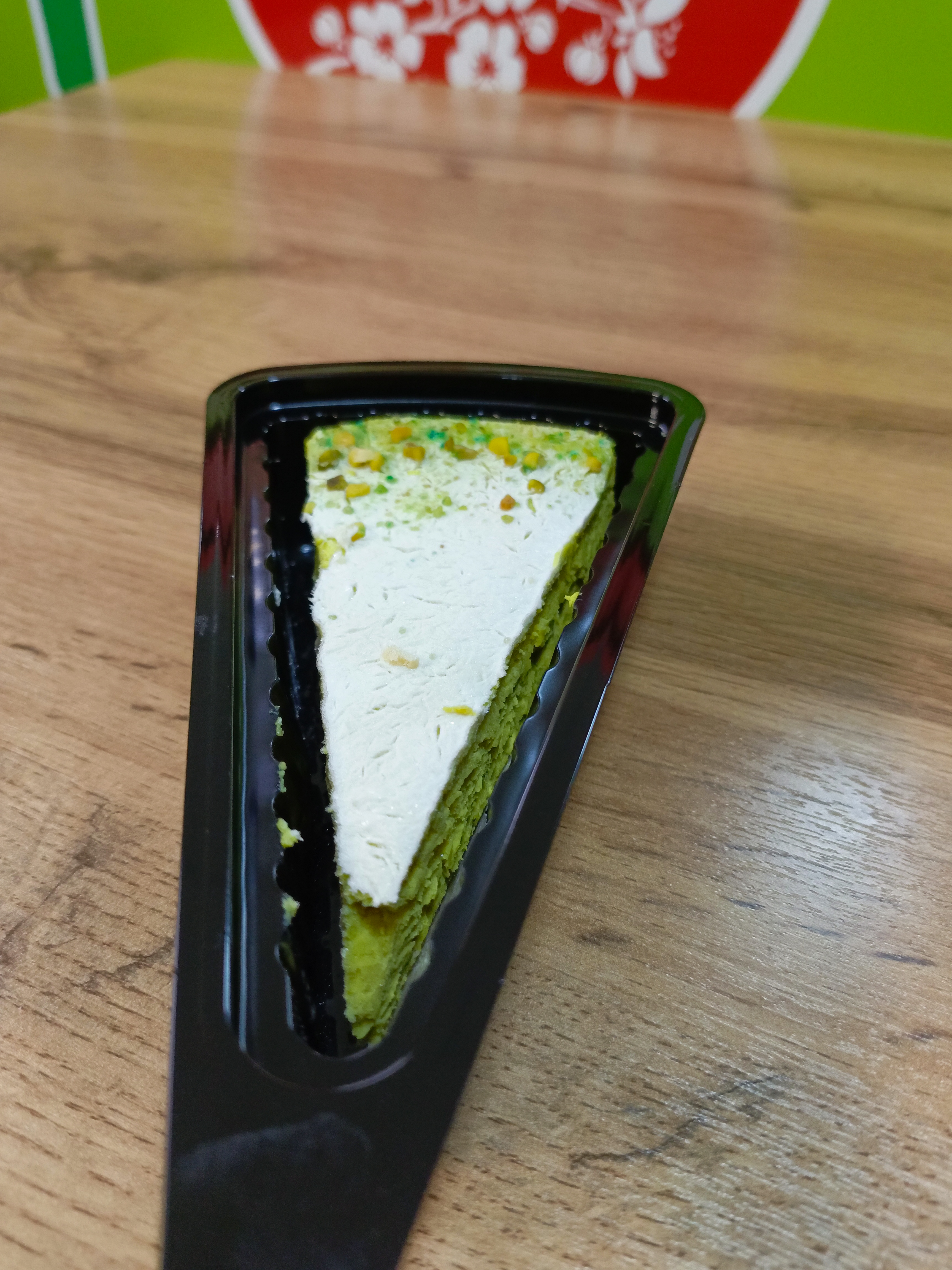 Чизкейк фисташковый