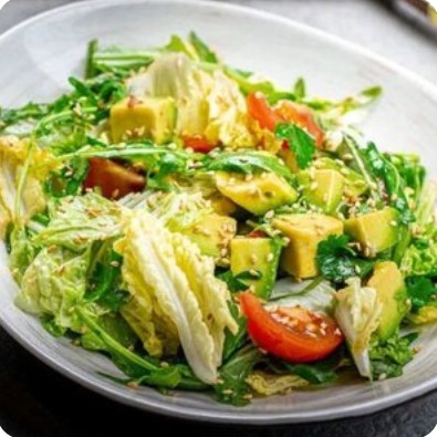 Салат из авокадо