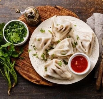 Хинкали с сыром сулугуни