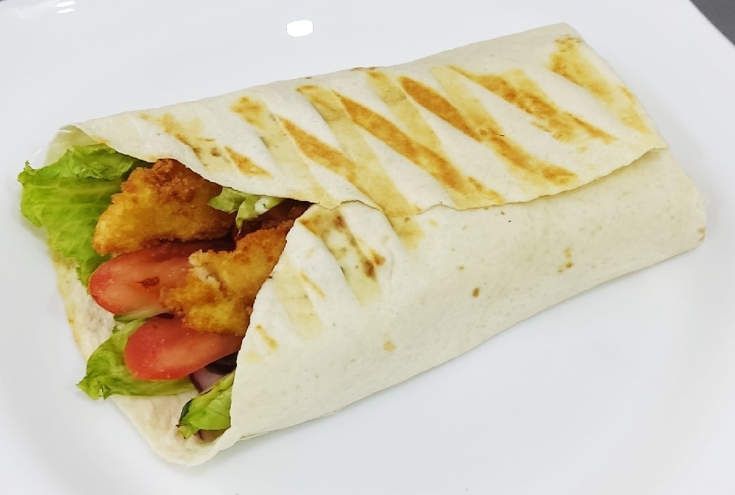 Ролл Цезарь в тортилье