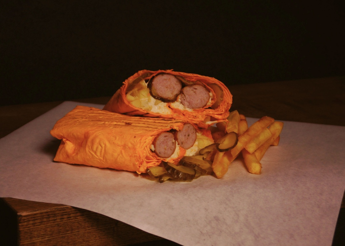 Рашен-дог XL сырный с говяжьей колбаской