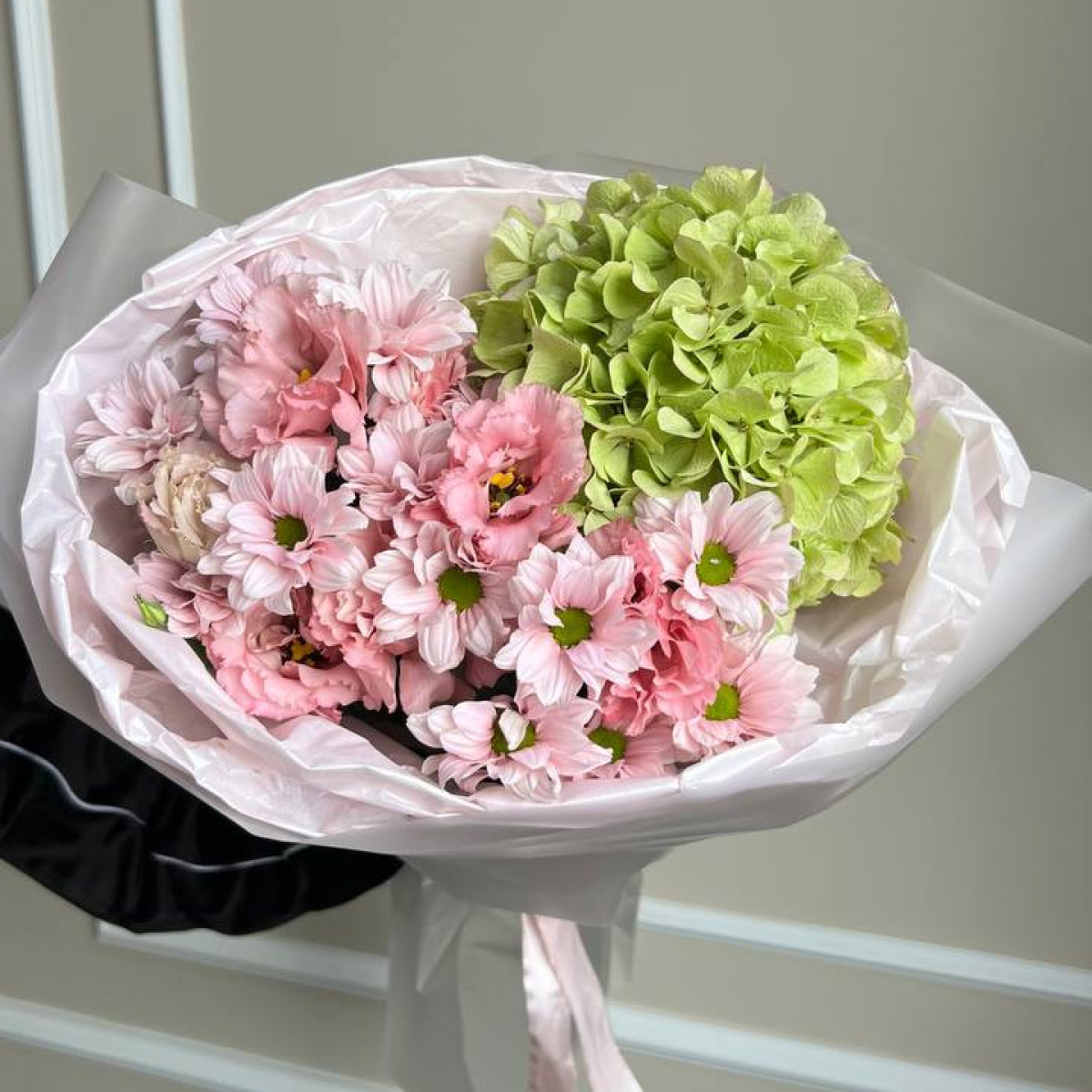 Авторский букет (предзаказ) 144