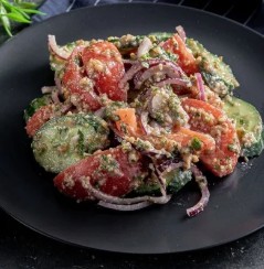 Салат по-грузински с орехами