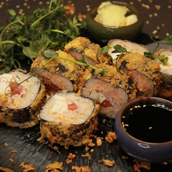 Ролл Чикен-бекон темпура