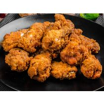 Крылья куриные в кляре и соус