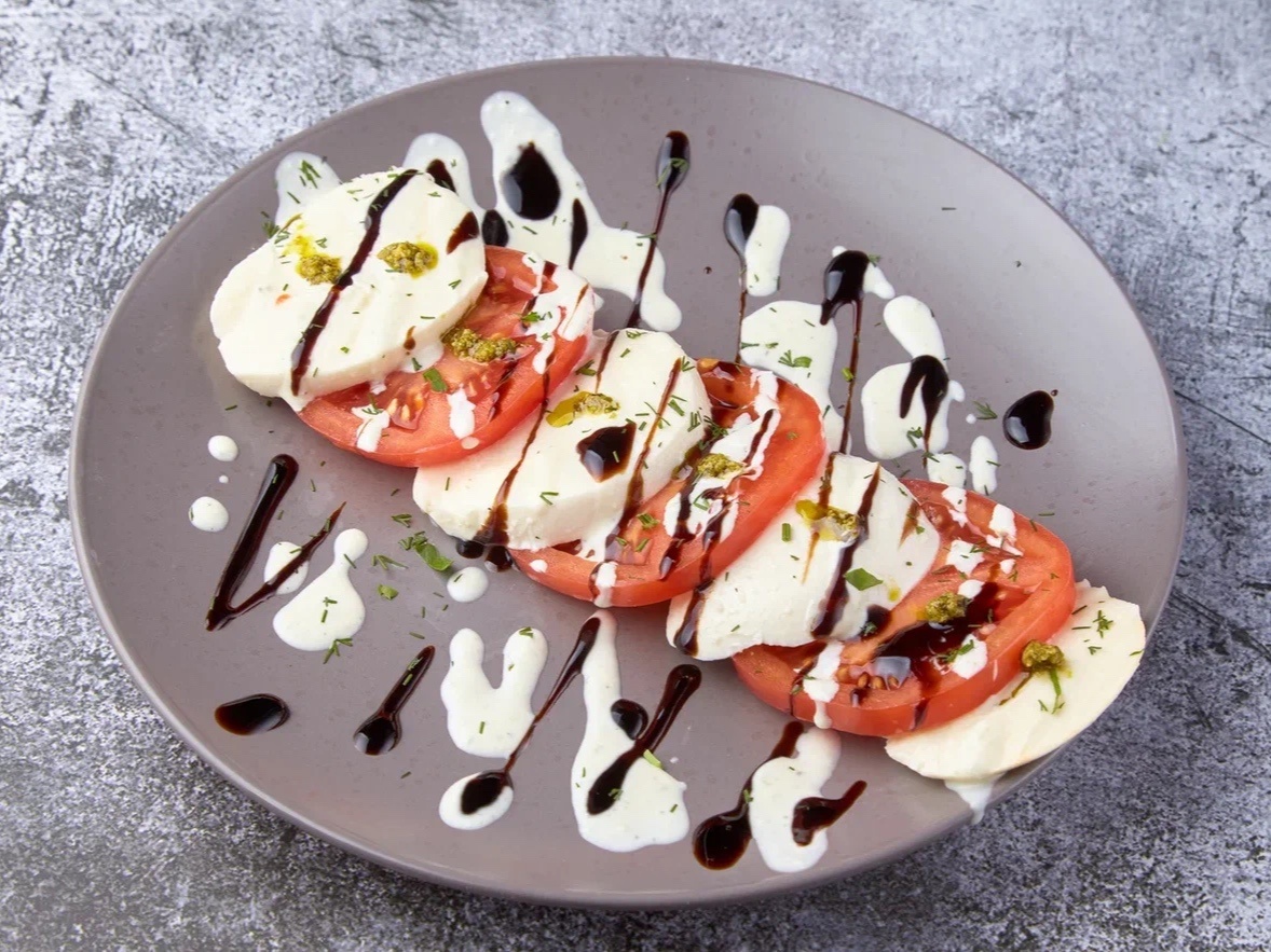 Салат Капрезе