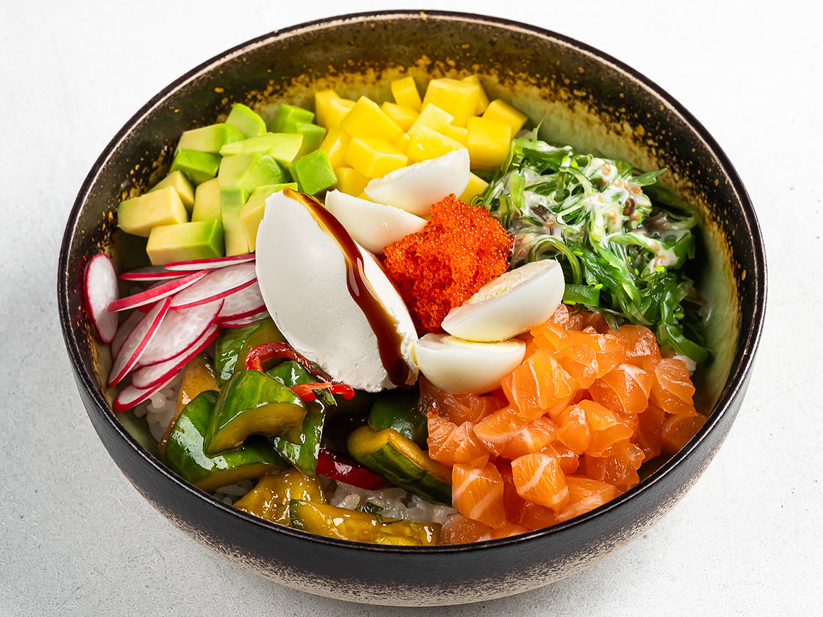 Поке лосось