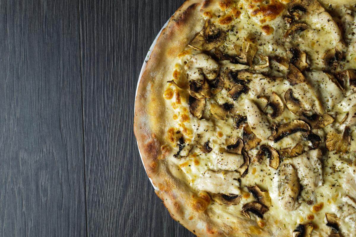 Пицца кокорита 30 см.