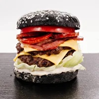Супер мясной бургер с двумя котлетами