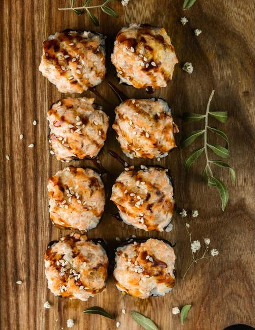 Яичная лапша с овощами и соусом терияки