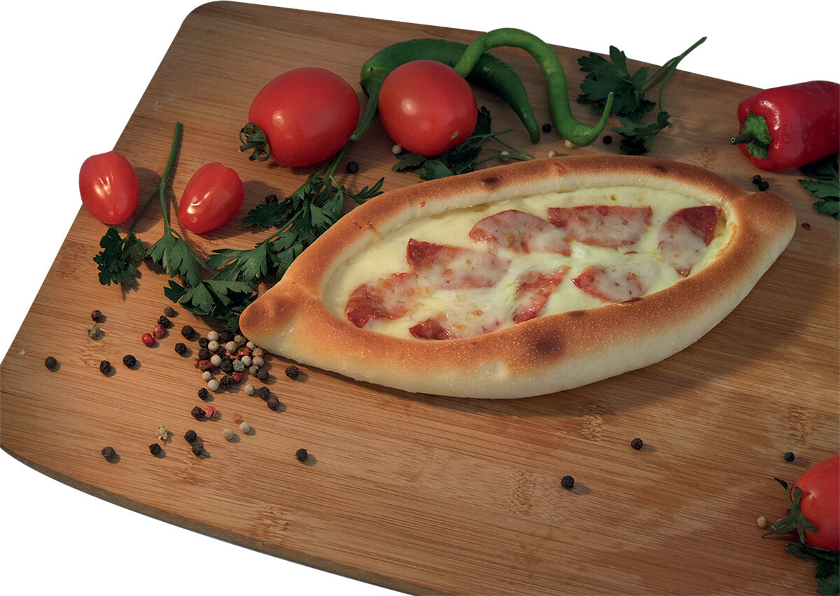 Пиде с салями