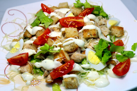 Цезарь с курицей