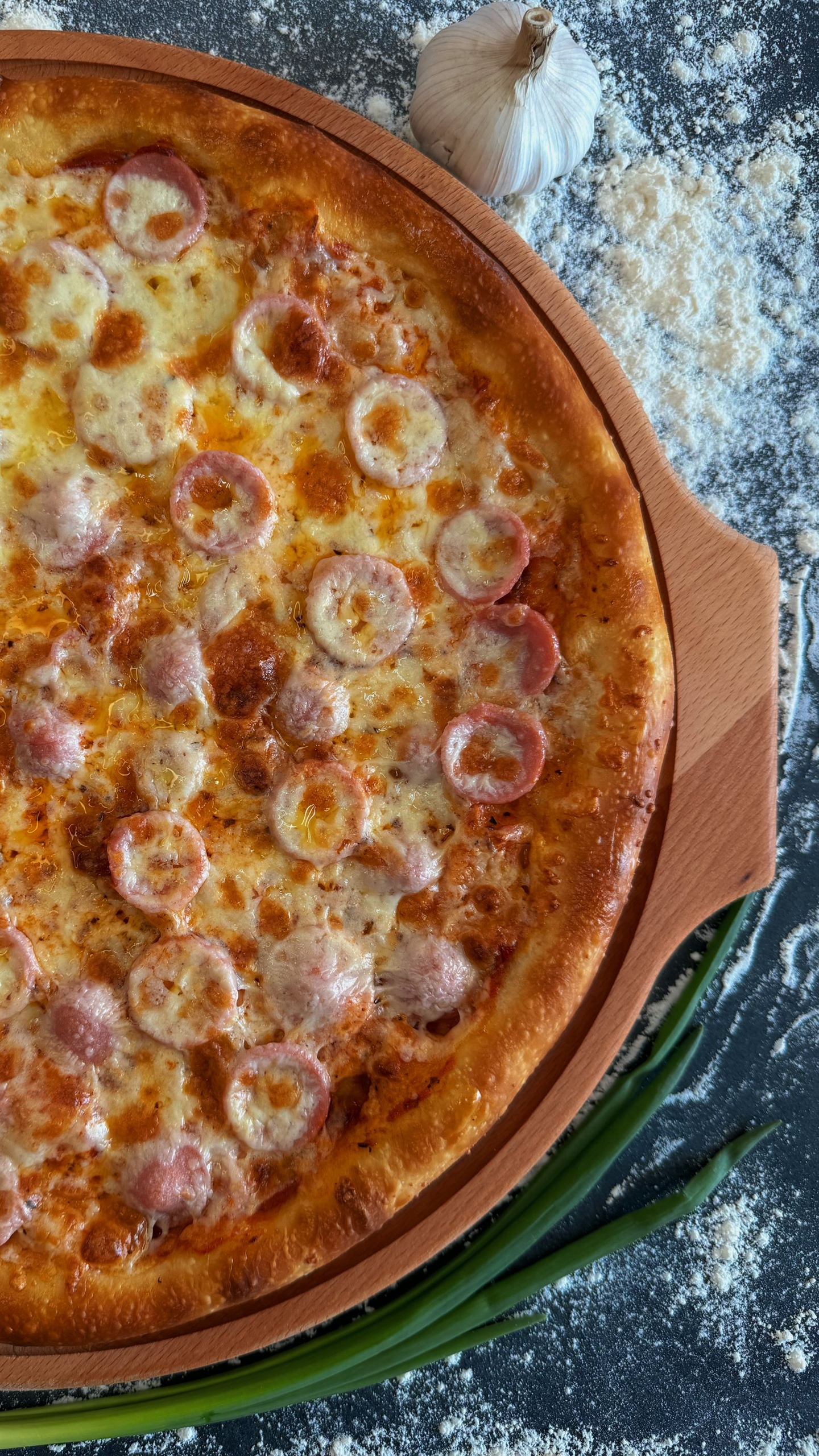 Пицца Студенческая с сосисками