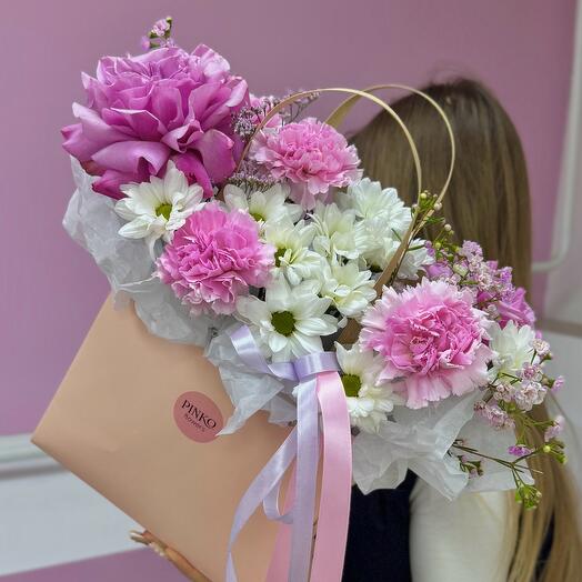 Лавандовая сумочка с ромашками