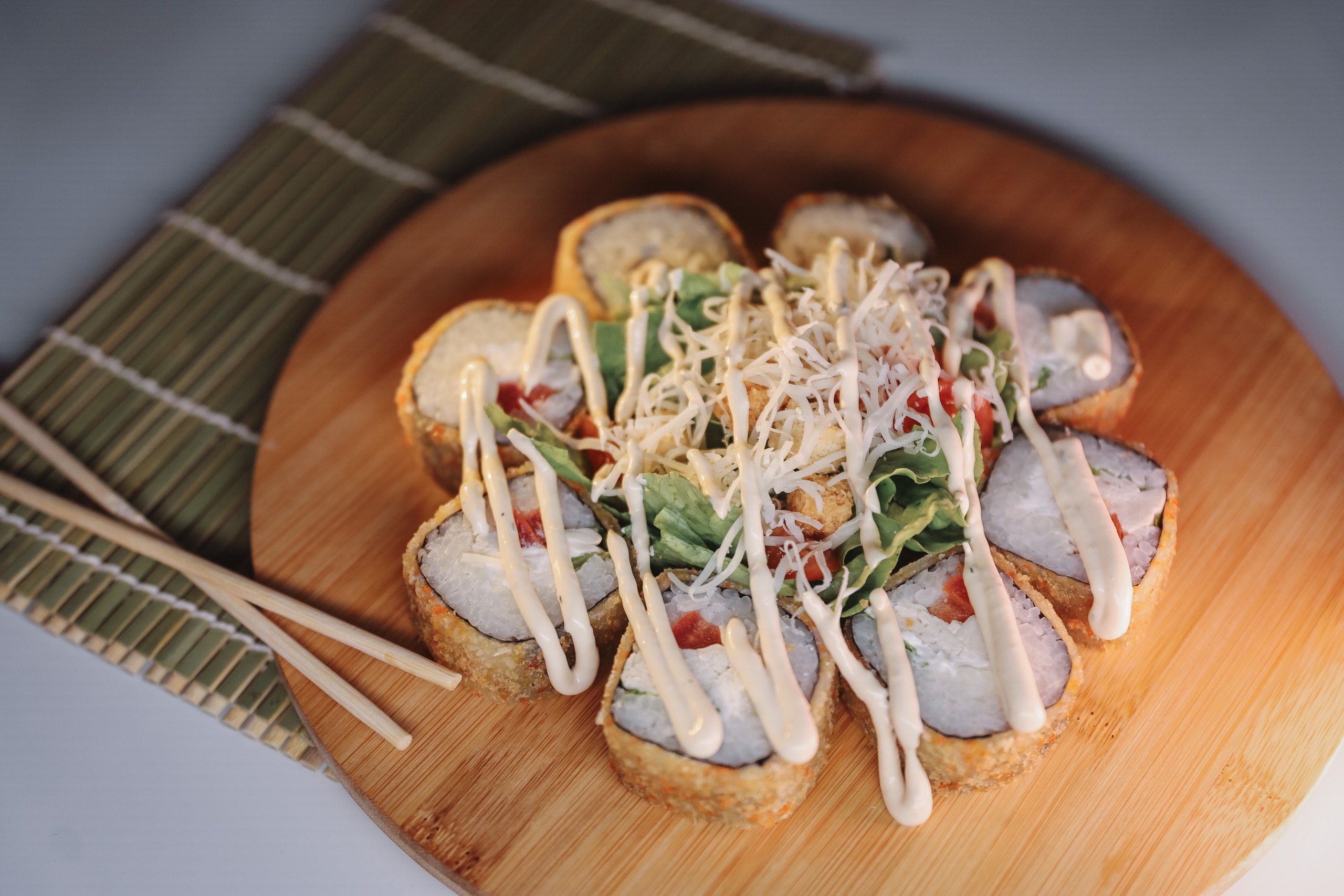 ЦЕЗАРЬ ТЕМПУРА ЛЮКС