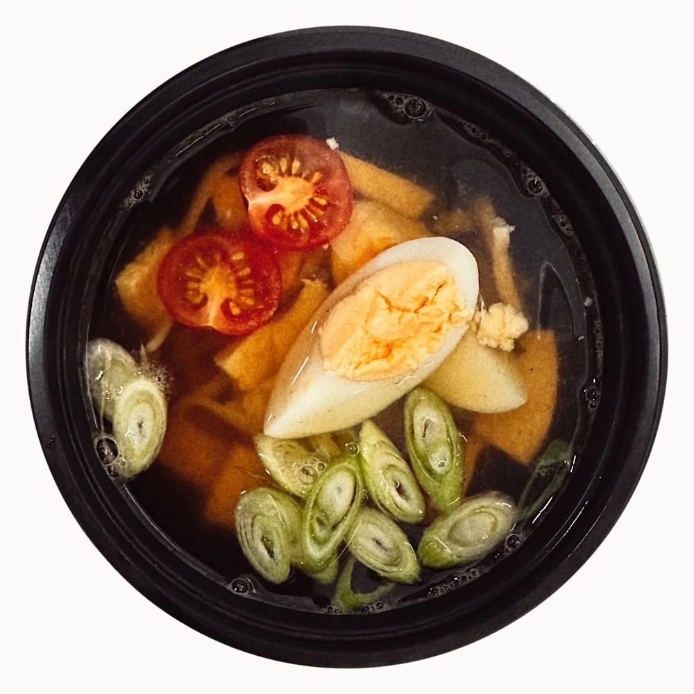 Куриный с яйцом и лапшой