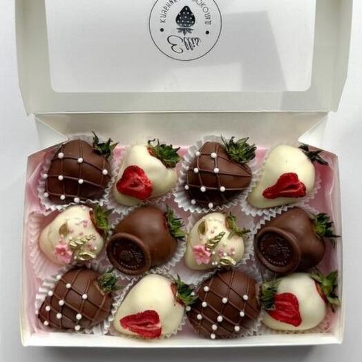 Клубника в шоколаде "Единороги"