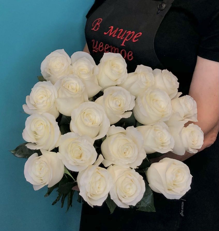 Букет из белых роз / 5 шт., 60 см
