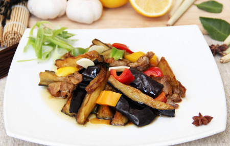 Свинина с баклажанами