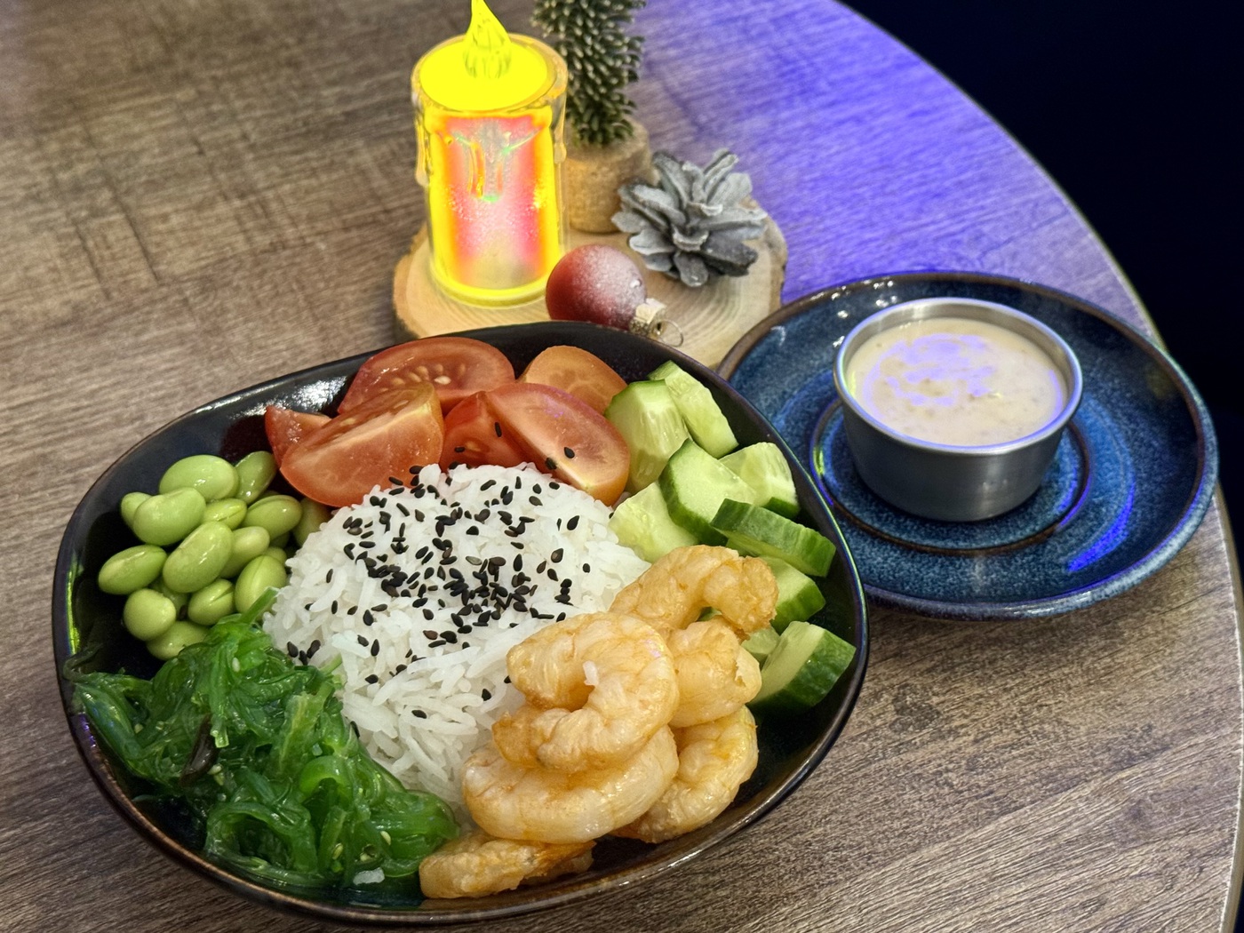 Покебол  с креветками