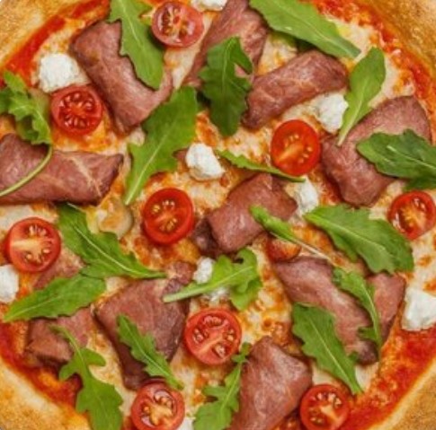 Пицца с Ростбифом, моцареллой и руколой