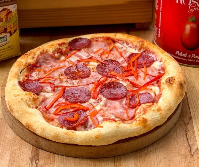 Пицца Мясное плато