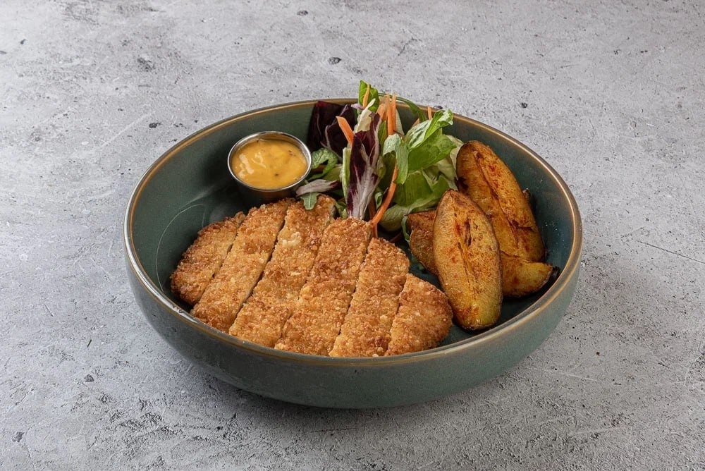 Шницель куриный с соусом из сладкой горчицы